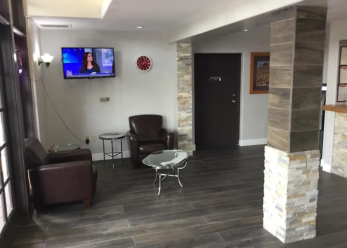 Extend-A-Suites Phoenix